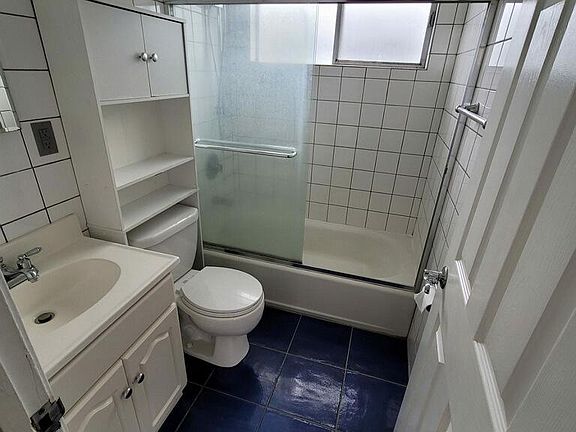 2nd image of 837 Jenevein Ave #3