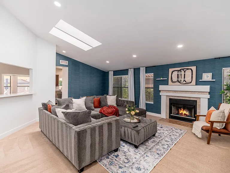 5139 E Fellars Dr — Photo 5