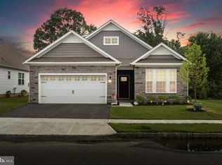 216 Congressional Ct, Moorestown, NJ 08057