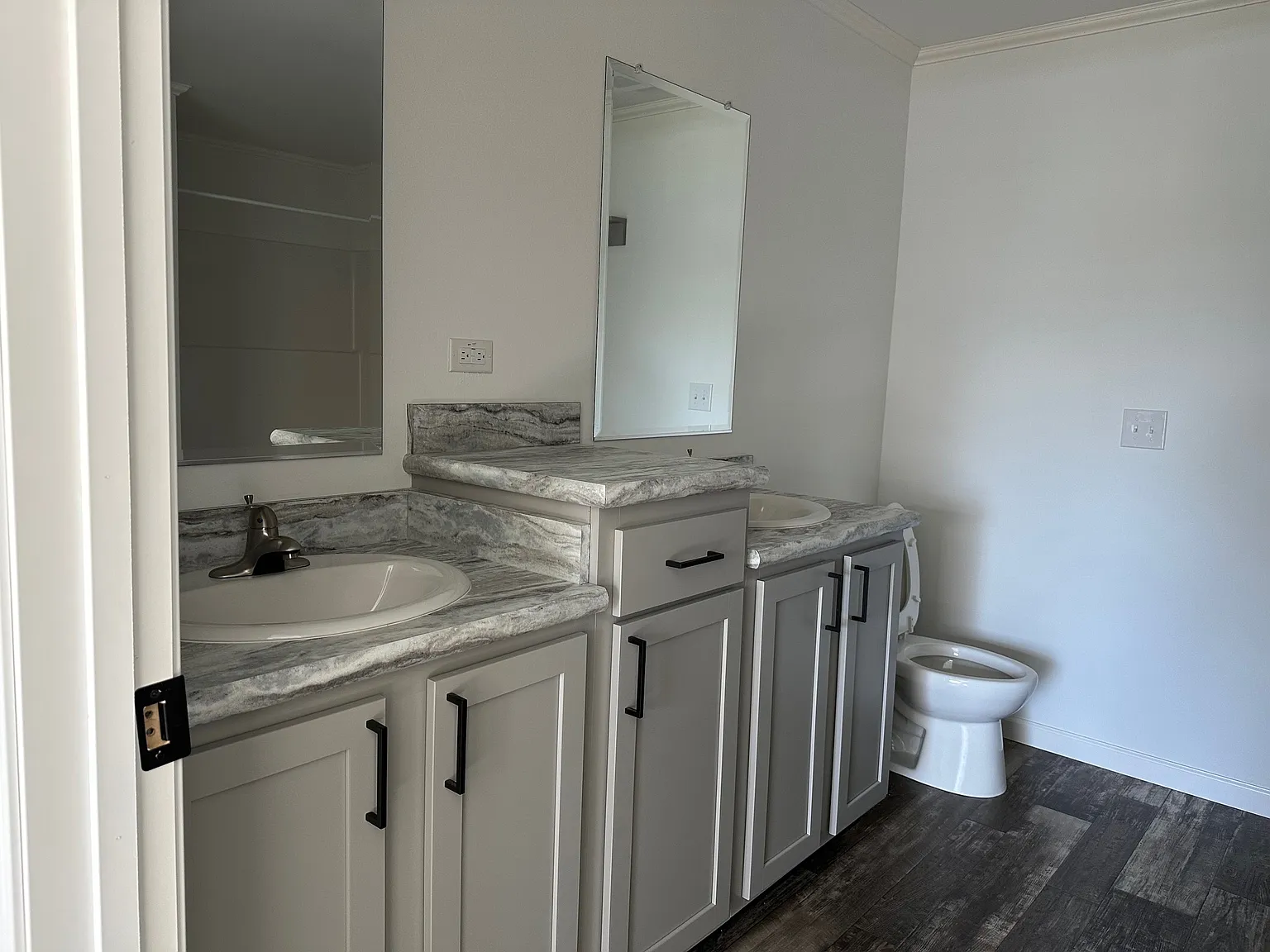 3 bed, 1393 sqft, $1,775 — Photo 2