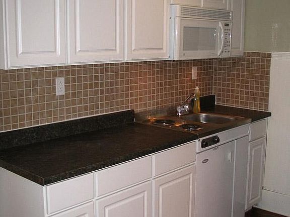 4th image of 1901 Deer Park Ave APT 3
