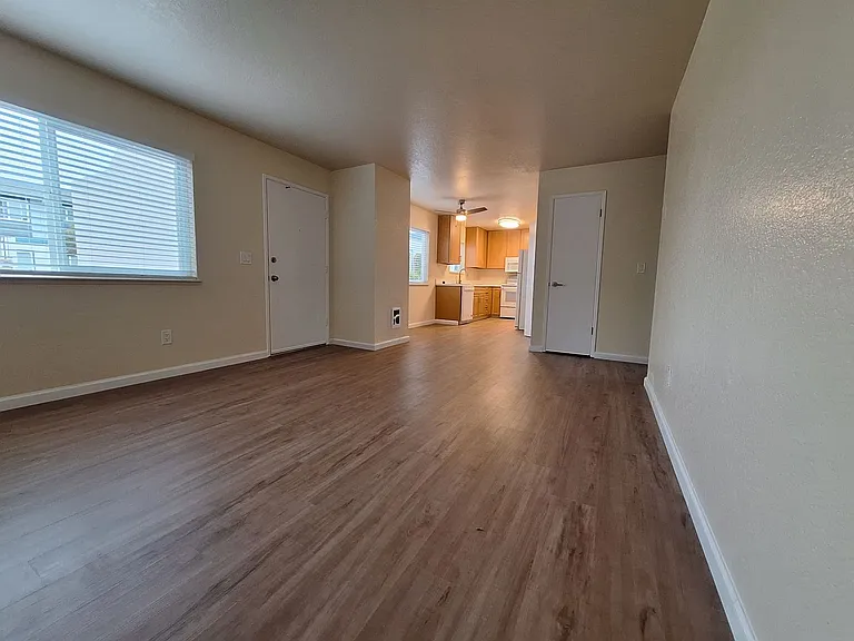 3122 Crescent Ave — Photo 14