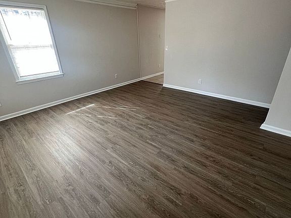 2nd image of 182-184 Scarlet Way