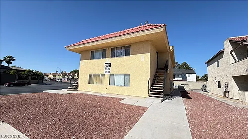 2001 Winwood St #201C Photo 1