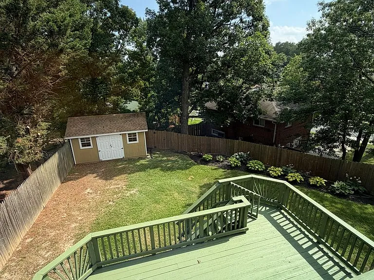 2518 Harmon Rd — Photo 6