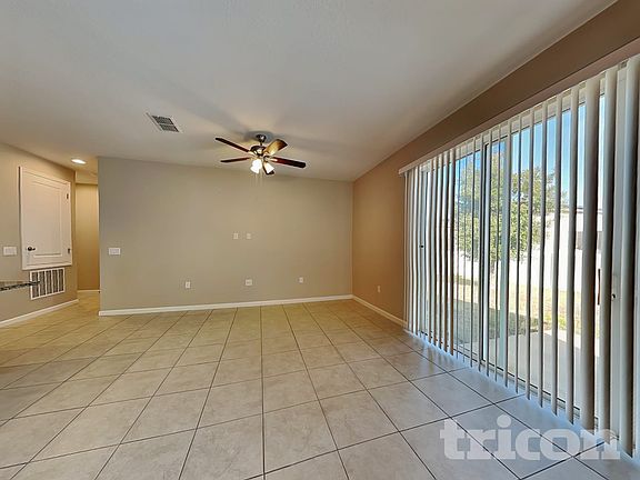 2nd image of 676 Meadow Pointe Dr