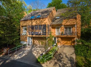 107 Glenthistle Rd, Madison, WI 53705