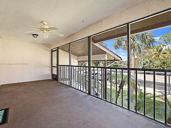 3rd image of 6531 SE Federal Hwy APT F206