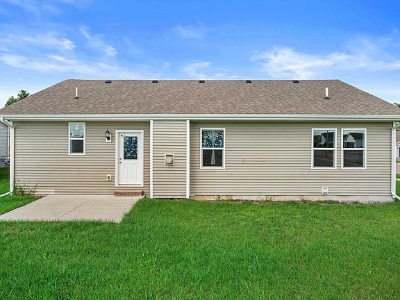 3rd image of 4340 Dublin Dr