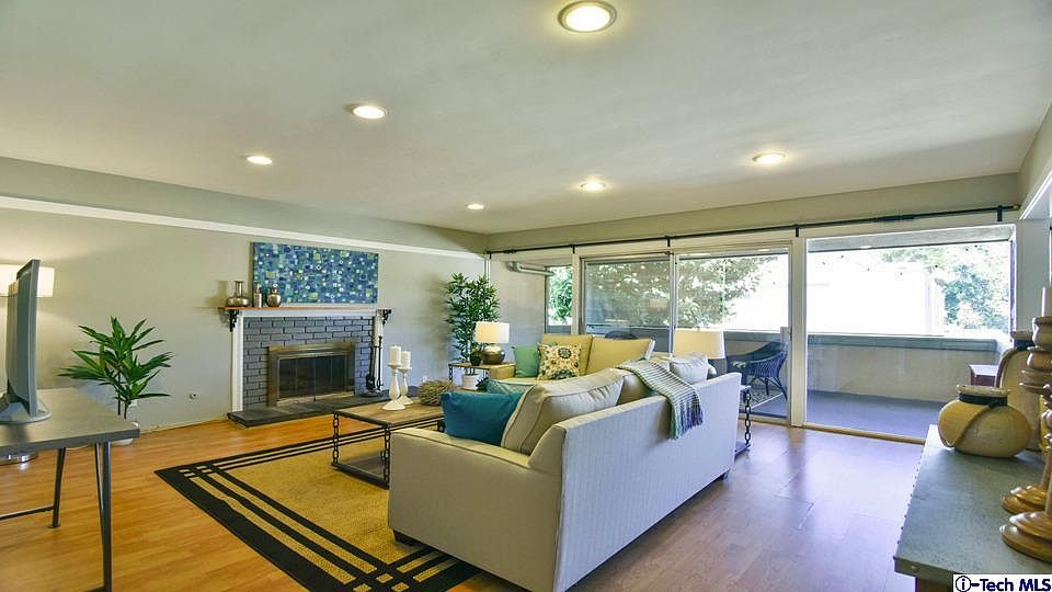 330 S Oakland Ave APT 8, Pasadena, CA 91101 | Zillow