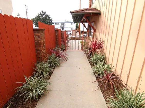 Anza Townhomes, 20606 Anza Ave #2B-2Ba-1000Sqft, Torrance, CA 90503