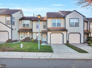 442 Kelham Ct, Mount Laurel, NJ 08054