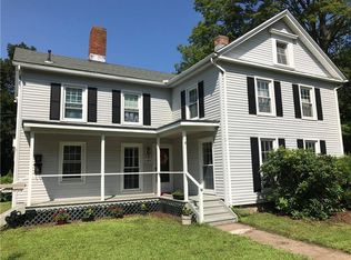 4 Oakland St, Manchester, CT 06042