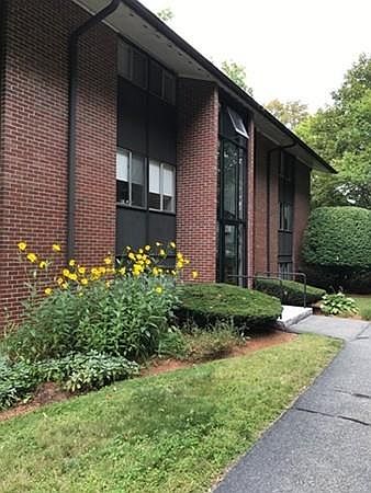 1st image of 7 Longwood Dr #203