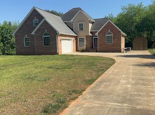 106 Woodfield Ln, Cherryville, NC 28021