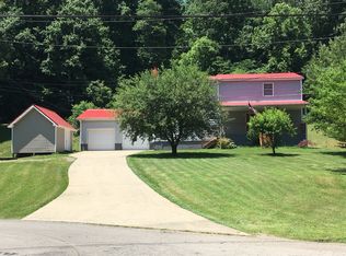 6933 Johnsons Fork Rd, Catlettsburg, KY 41129