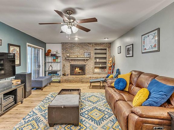 5th image of 4405 NW 54th St