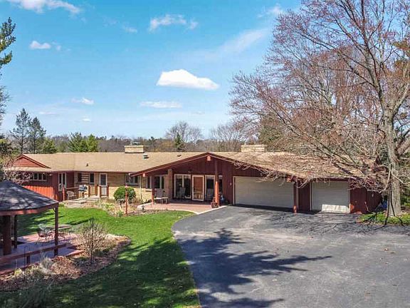 2nd image of 3324 Westminster Dr