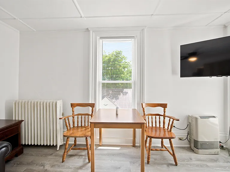 166 Main St #21 — Photo 7
