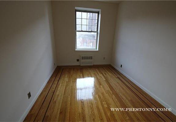 4th image of 61 W 10th St APT 6e