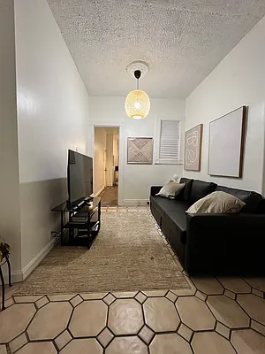 Rented by Dwell Residential Inc | media 3