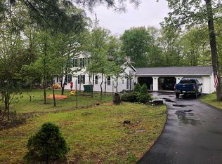 44 Tara Dr, East Stroudsburg, PA 18301