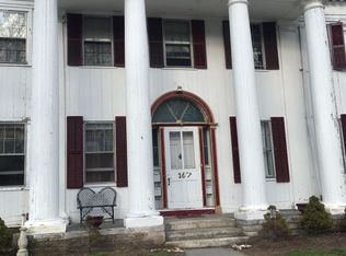 167 Broadway APT 3, Norwich, CT 06360