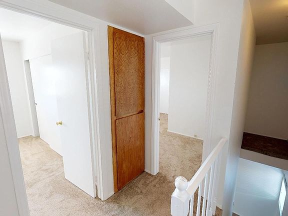 3rd image of 1351 Grove Ave APT D