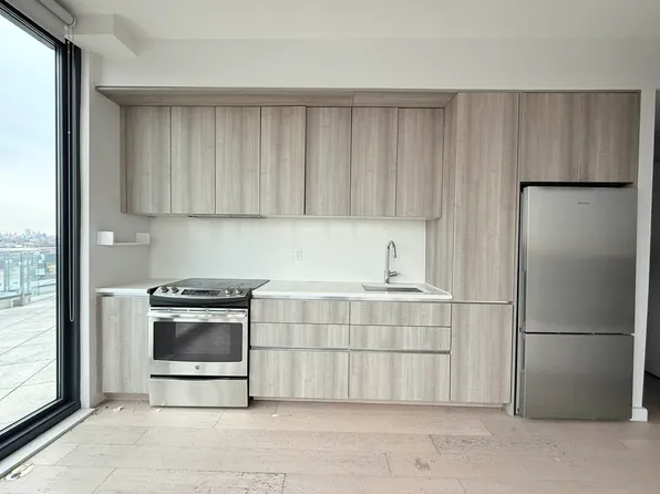 491 Keap Street image 5 of 26