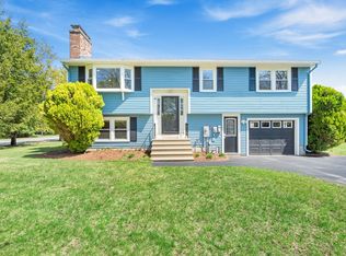 49 Hamilton Rd, Northborough, MA 01532