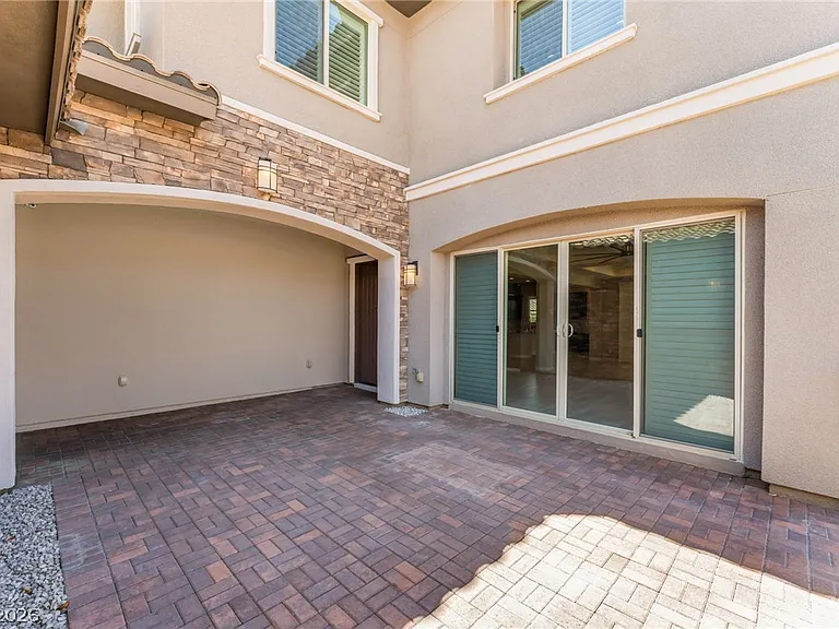 11837 Bragno Ct — Photo 3