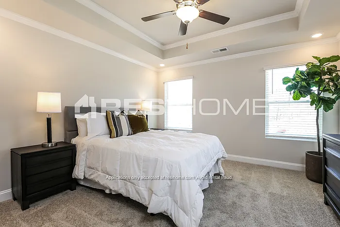 245 Victory Creek Ln — Photo 8