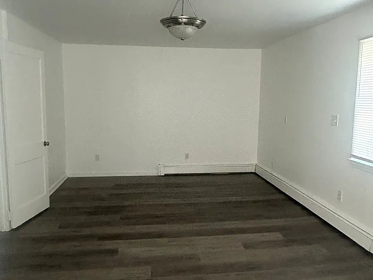 Paragon Ln — Photo 4