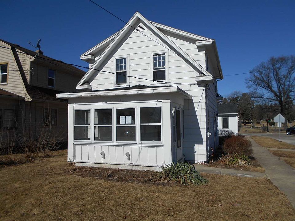 1st image of 1536 Myott Ave