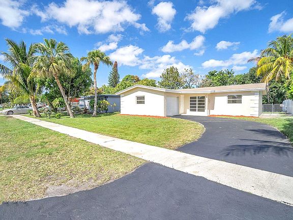 4th image of 6461 NW 29th Court