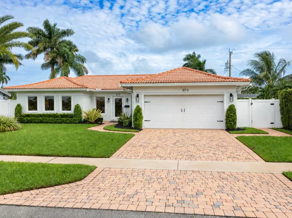 979 SW 13TH Drive, Boca Raton, FL 33486