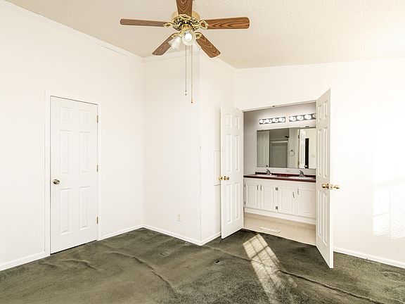 5th image of 608 Montclair Dr