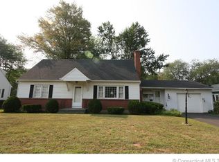 85 Stevens St, Windsor Locks, CT 06096