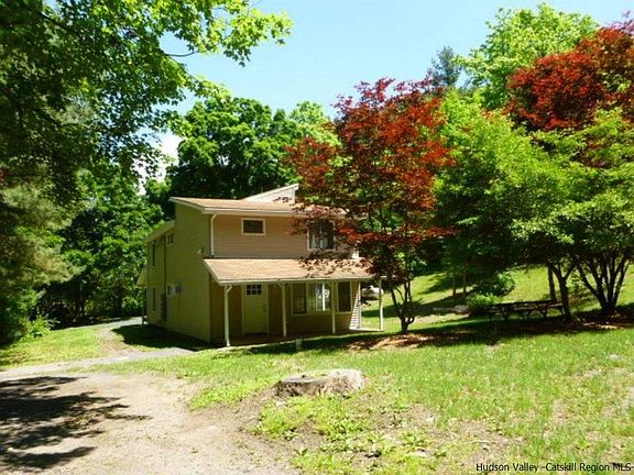 2nd image of 547 State Route 208