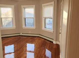 312 Division St FLOOR 2, Pawtucket, RI 02860