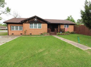 1718 Sun Ave, Port Neches, TX 77651