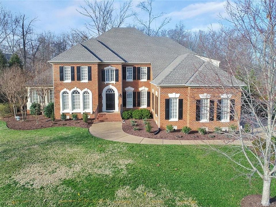 2nd image of 3700 Ellerton Dr