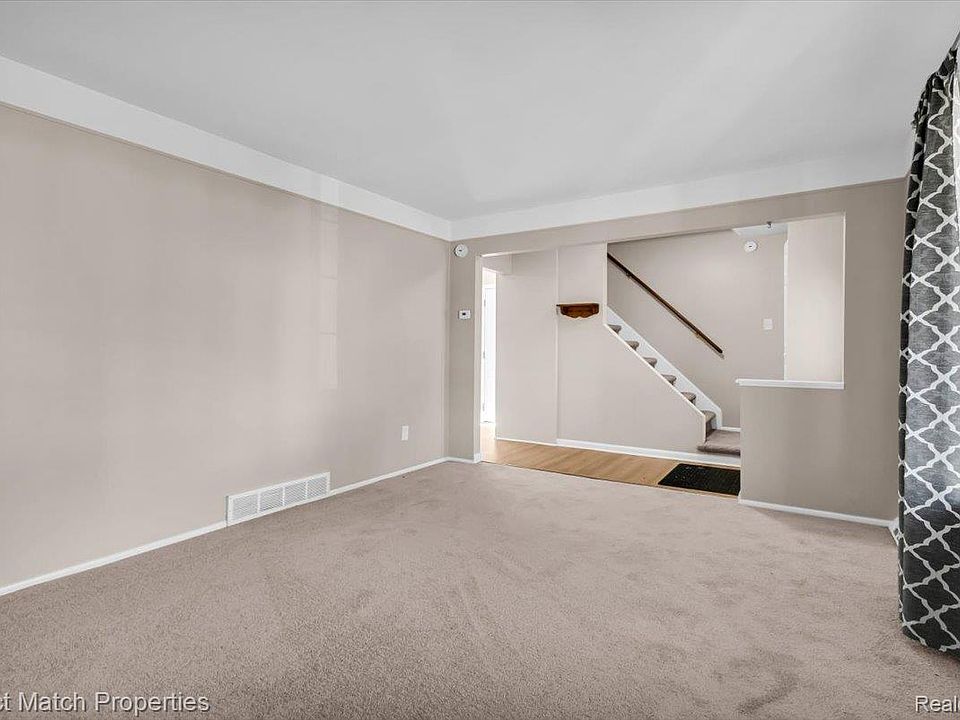 8191 E Huron Ct, photo 13
