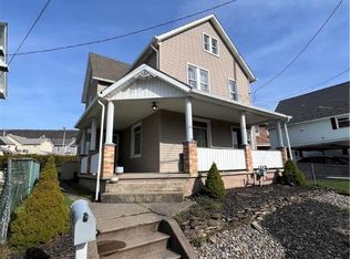 33 E Main St, Pen Argyl, PA 18072