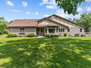 2870 Teal Ridge Ct UNIT D, Brookfield, WI 53045