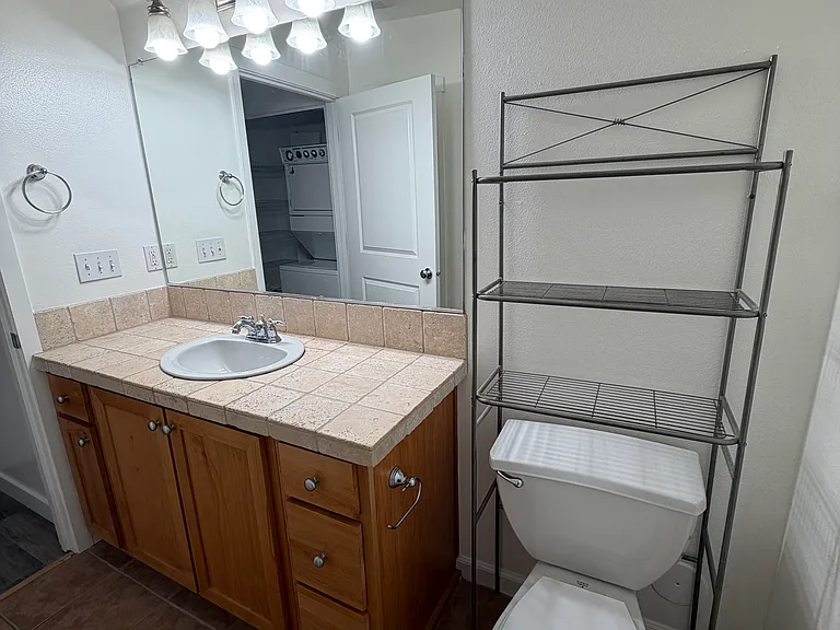 1000 SW 170th Ave #101 — Photo 6