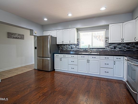 5th image of 5708 N 69TH Avenue