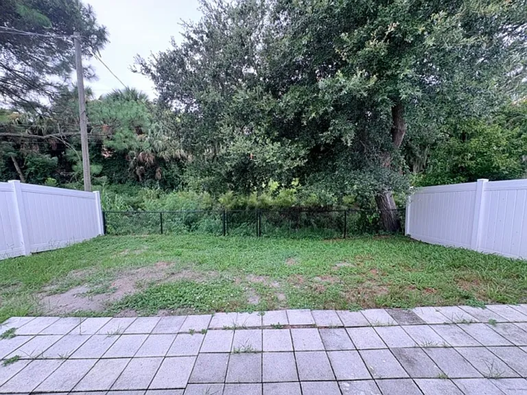 2312 Fern Palm Dr — Photo 7