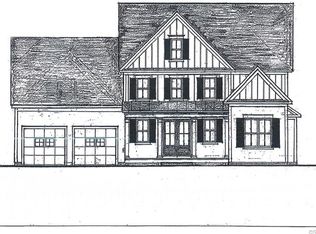 75 School St, Avon, CT 06001