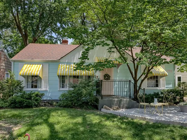 7721 Locust St, Kansas City, MO 64131